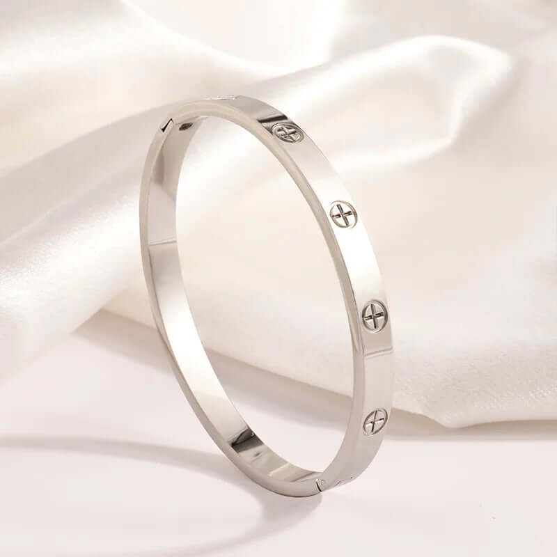 Silver Plated Stainless Steel Couple Bangle Bracelet – Tarnish-Free Unisex Cuff, 6mm & 8mm Matching Jewelry for Him & Her, 17cm & 19cm