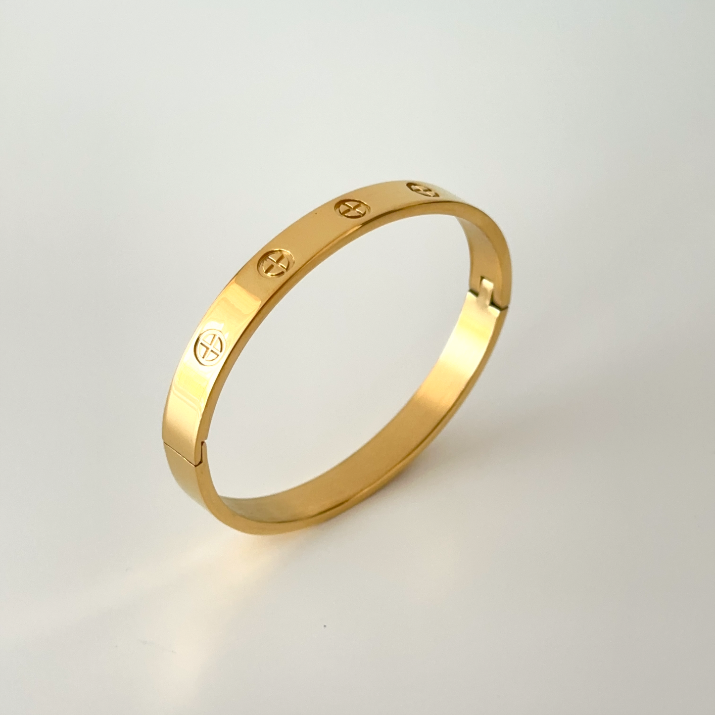 18K Gold Stainless Steel Couple Bangle Bracelet – Tarnish-Free Unisex Cuff, 6mm & 8mm Matching Jewelry for Him & Her, 17cm & 19cm