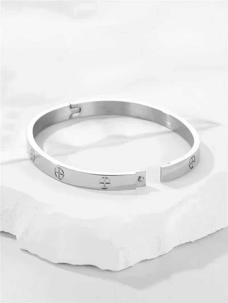 Silver Plated Stainless Steel Couple Bangle Bracelet – Tarnish-Free Unisex Cuff, 6mm & 8mm Matching Jewelry for Him & Her, 17cm & 19cm