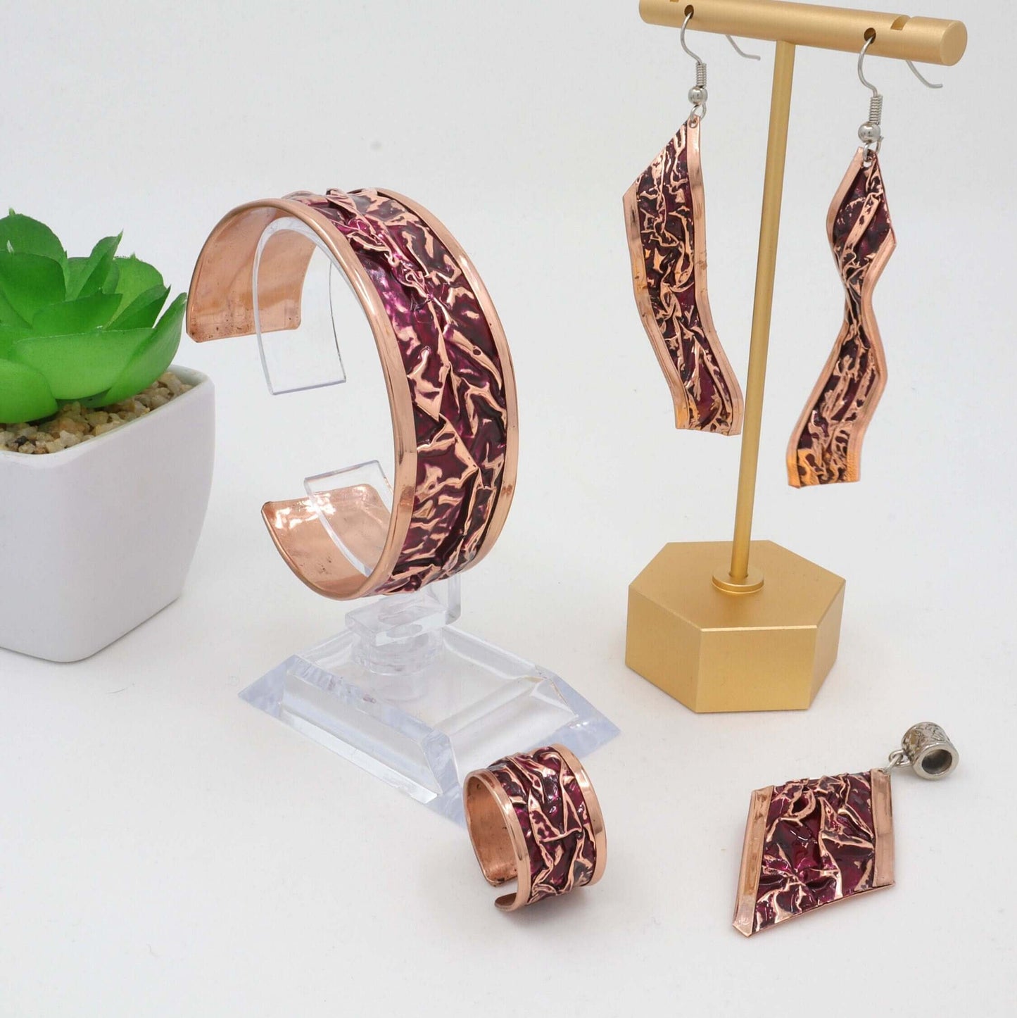 Magenta Copper Wrinkled Jewellery Set