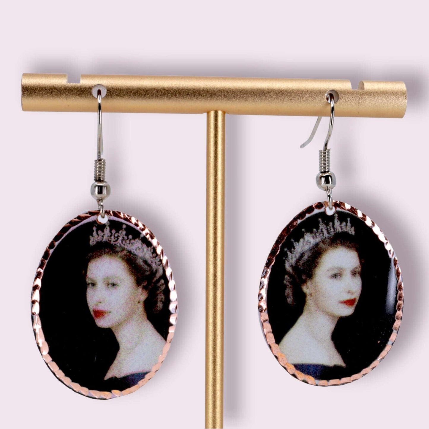 Queen Elizabeth 2 Copper Oval Earring Jewellery