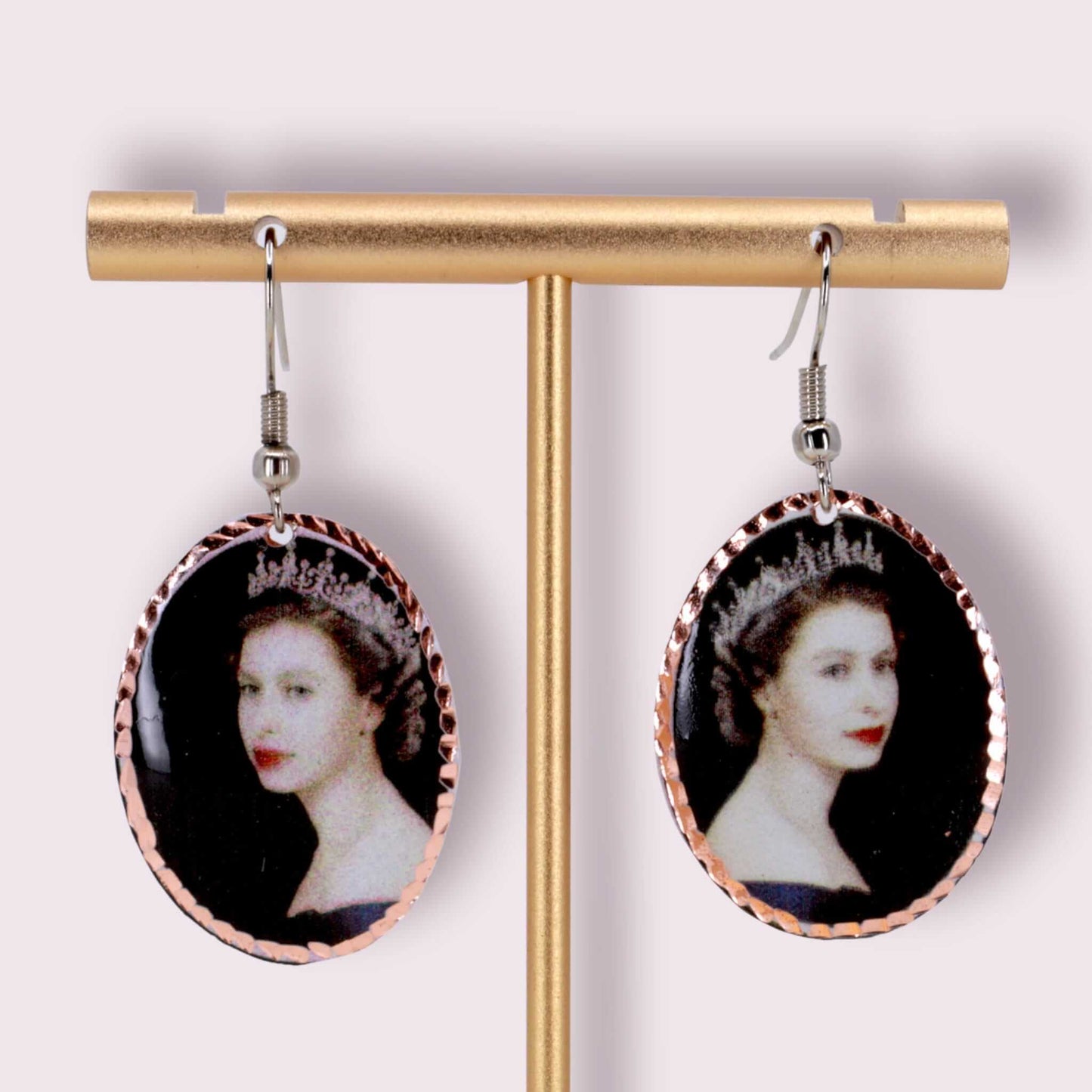 Queen Elizabeth 2 Copper Oval Earring Jewellery