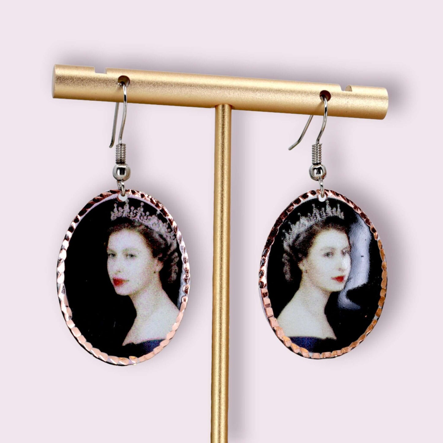 Queen Elizabeth 2 Copper Oval Earring Jewellery