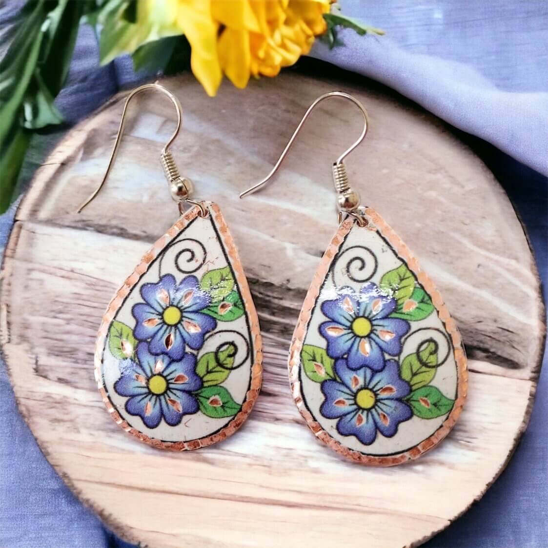 Drop Shaped Blue Flowers Copper Circle Earring Jewellery
