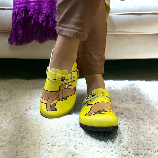 Sausage Dog Boston Leather Clogs Slipper, For Flat Feet, Anti-Slip Antibacterial Comfortable and Staylish