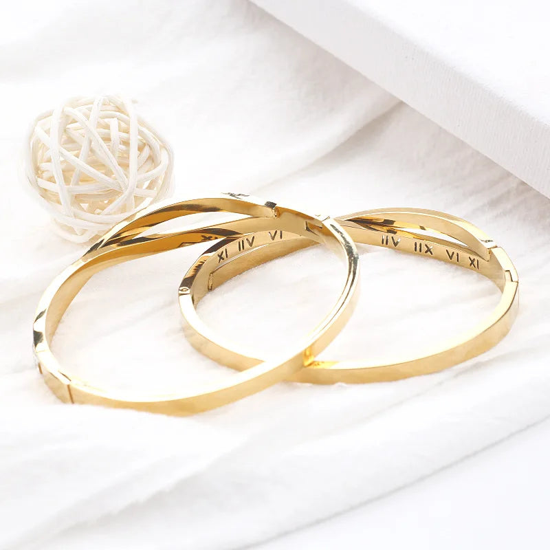 Roman Numeral Zircon Bracelet – Stainless Steel Jewelry for Women, Elegant and Durable Bangle