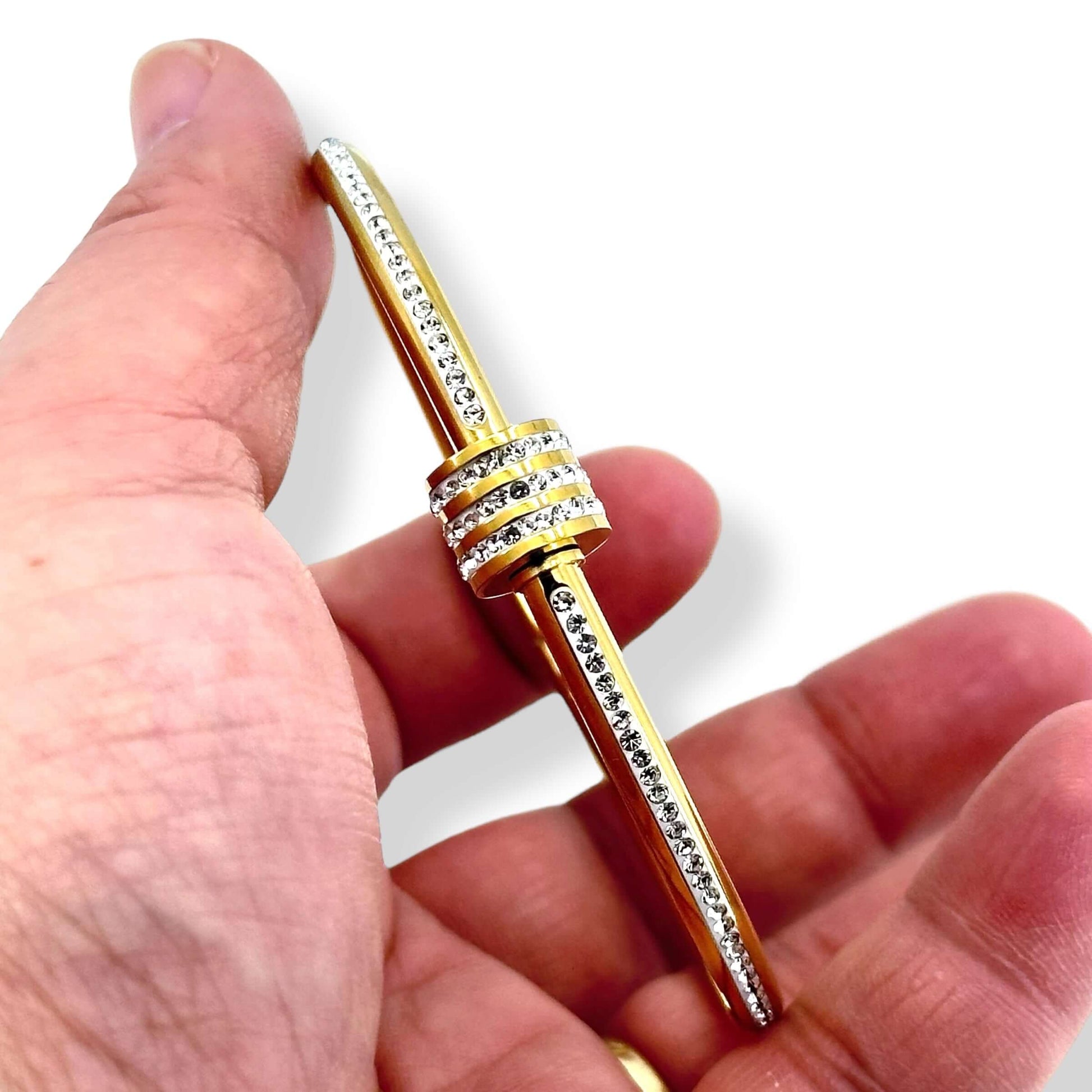 Gold-Plated Stainless Steel Bracelet with Zircon Stones – Elegant and Durable Jewelry