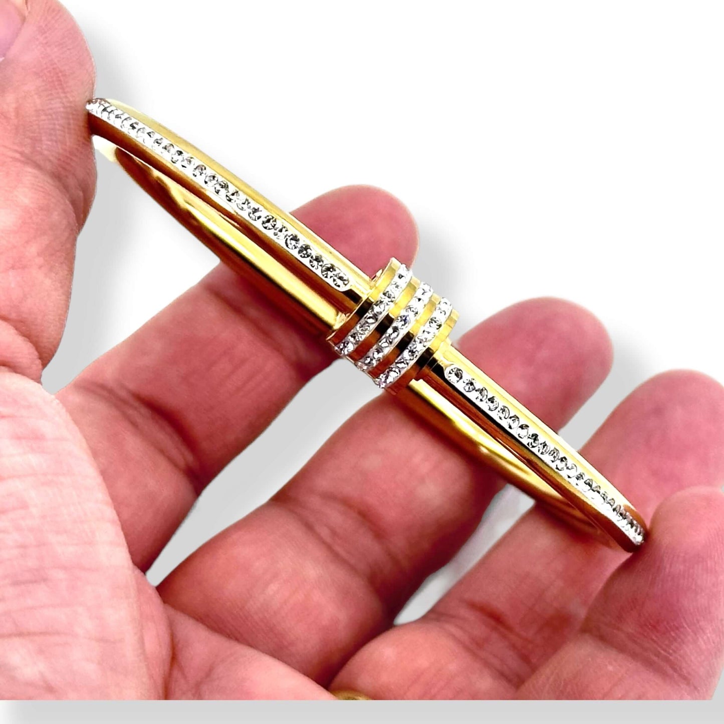 Gold-Plated Stainless Steel Bracelet with Zircon Stones – Elegant and Durable Jewelry