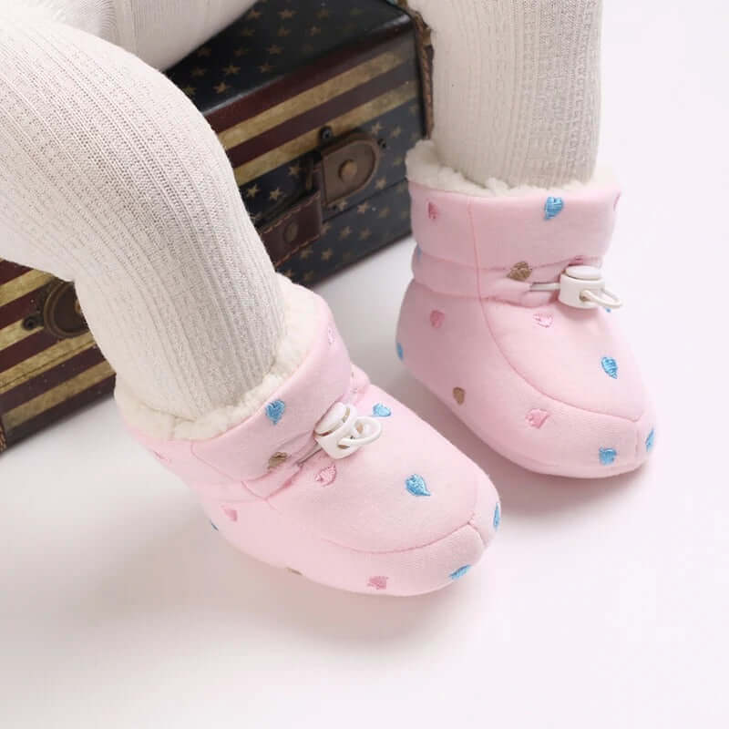 Pink Fleece-Lined Baby Winter Booties with Heart Pattern