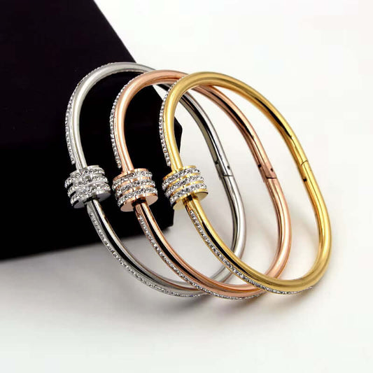 Elegant 316L Stainless Steel Bangle Bracelet for Women – Tarnish-Free, Cubic Zirconia Detail