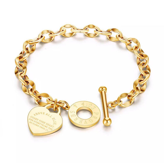 Gold-Plated Heart Charm Bracelet – Elegant Stainless Steel Titanium Jewelry