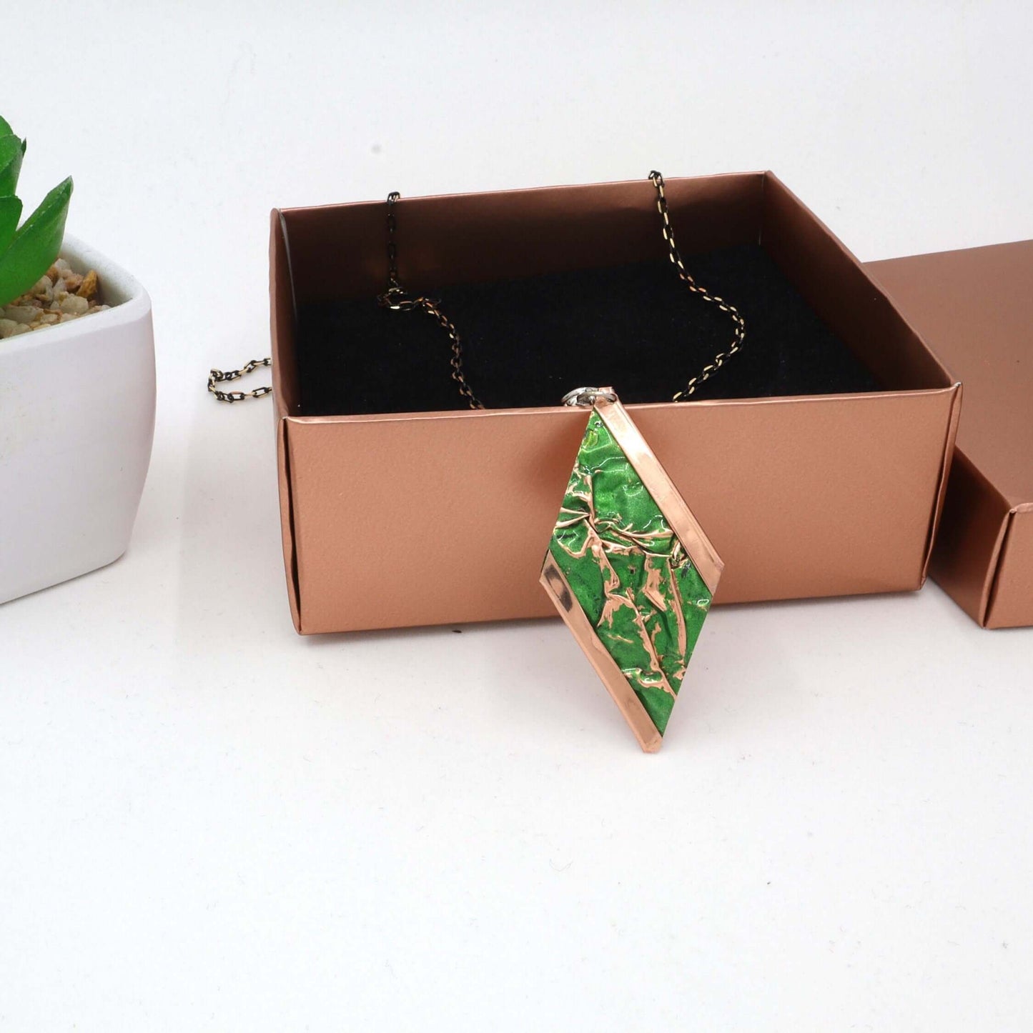 Green Copper Wrinkled Necklace Earring Adjustable Ring Bracelet Jewellery Set