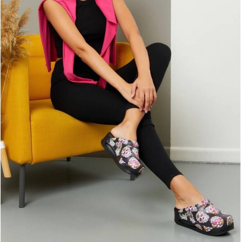 Skull Flower Leather Clogs / Slippers / Mules / Nursing Clogs Handmade, High Heel, Platform, Gift for Her, Gift for Women, Slip Resistant