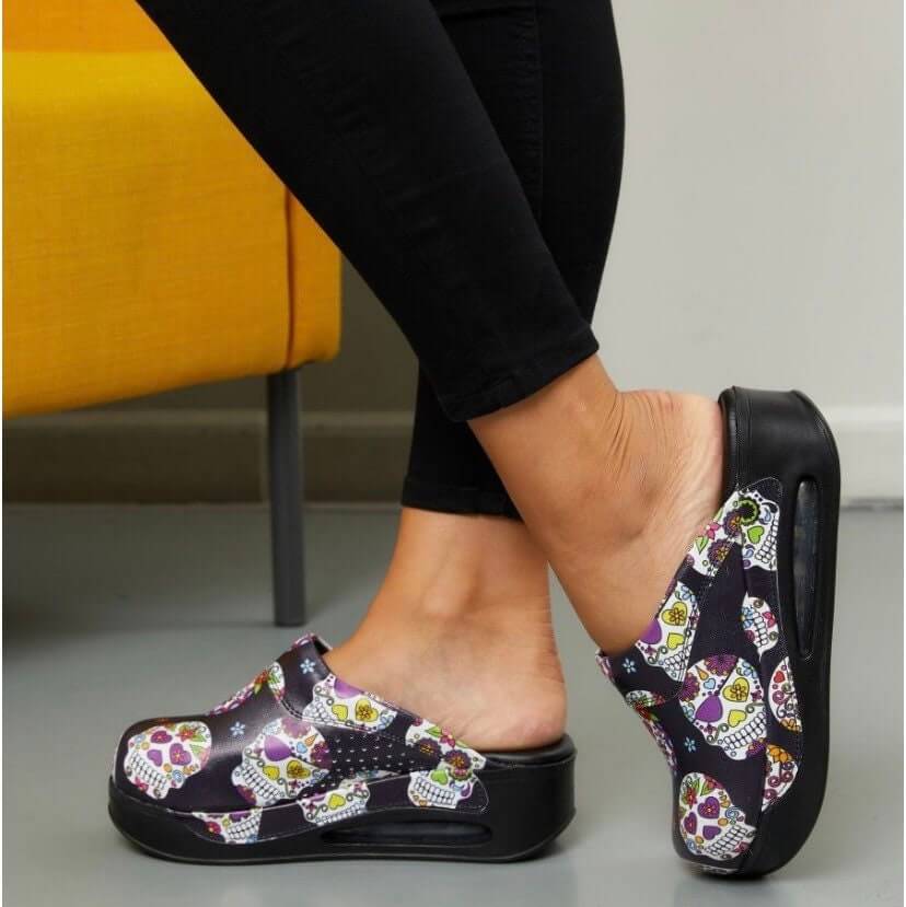 Skull Flower Leather Clogs / Slippers / Mules / Nursing Clogs Handmade, High Heel, Platform, Gift for Her, Gift for Women, Slip Resistant