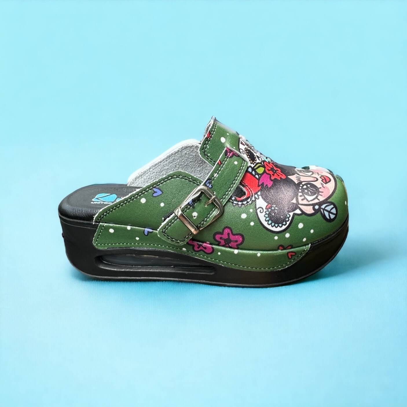 Green Frida Kahlo Air Clogx 224 Leather Clogs Slippers Mules Nursing Shoes Indoor Outdoor Anti-Slip Antibacterial