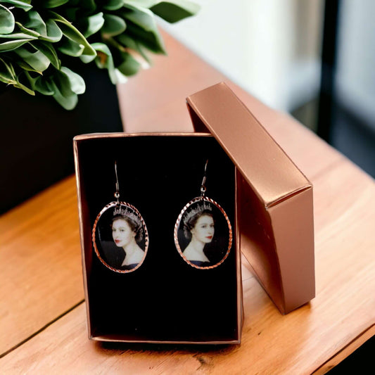 Queen Elizabeth 2 Copper Oval Earring Jewellery